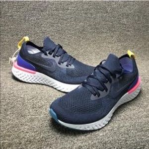 Nike Epic React Flyknit - College Navy